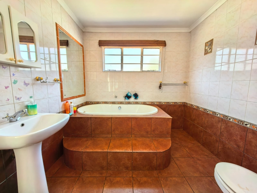3 Bedroom Property for Sale in Sasolburg Ext 15 Free State